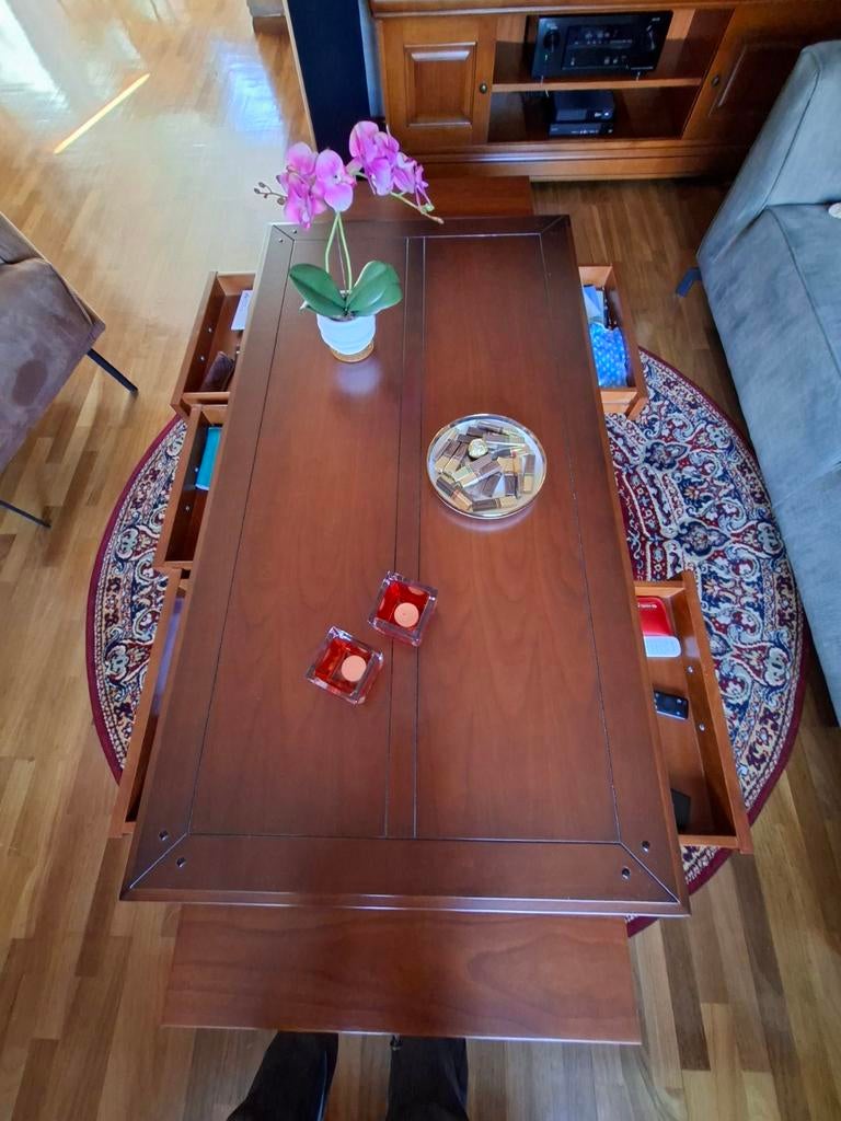 Unieke handgemaakte salontafel met opbergruimte, Huis en Inrichting, Tafels | Salontafels, Zo goed als nieuw, Minder dan 50 cm