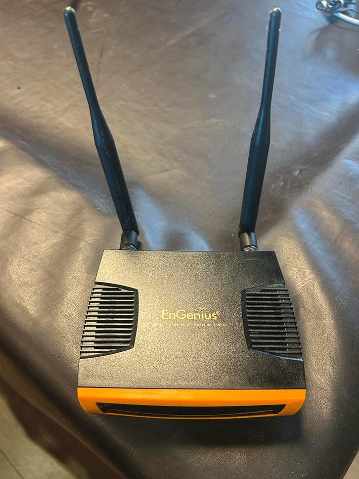 EnGenius ECB3500 Multi-Function Access Point, Computers en Software, Accesspoints, Gebruikt, Ophalen of Verzenden