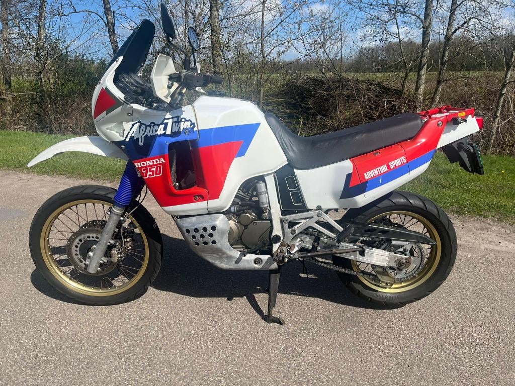 Honda XRV 750 africa twin RD04, Motoren, 750 cc, Handvatverwarming, 2 cilinders, Motorrijbewijs A