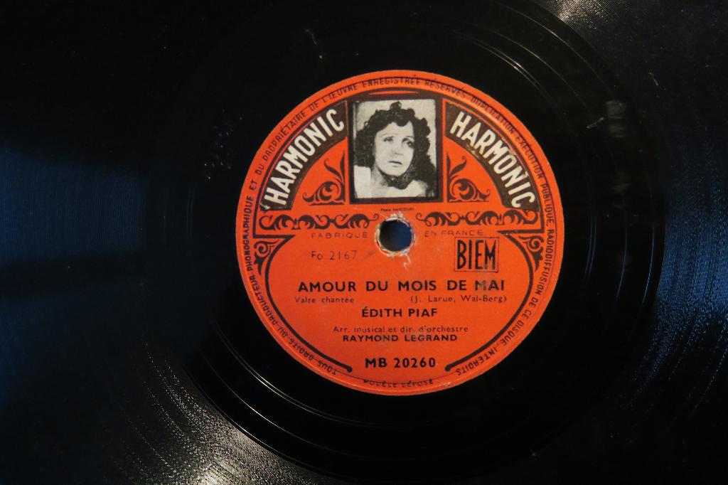 Edith Piaf Amour du mois de mai chanson 78 toeren 78rpm 1948, Cd's en Dvd's, Vinyl | Overige Vinyl, Ophalen of Verzenden, Voor 1960