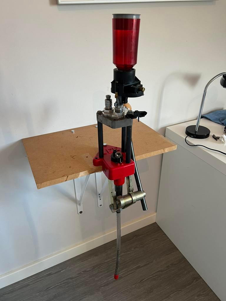 Lee herlaadpers, Ophalen of Verzenden, Zo goed als nieuw