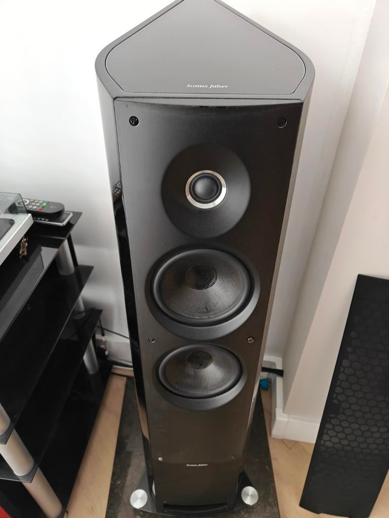 Sonus Faber Venere 2.5-weg  Speakers - Nieuwstaa, Audio, Tv en Foto, Luidsprekers, Zo goed als nieuw, Front, Rear of Stereo speakers