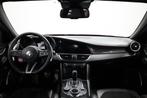Alfa Romeo Giulia 2.9 V6 Quadrifoglio 570+PK Squadra CARBON/, Auto's, Automaat, Achterwielaandrijving, Gebruikt, 1595 kg