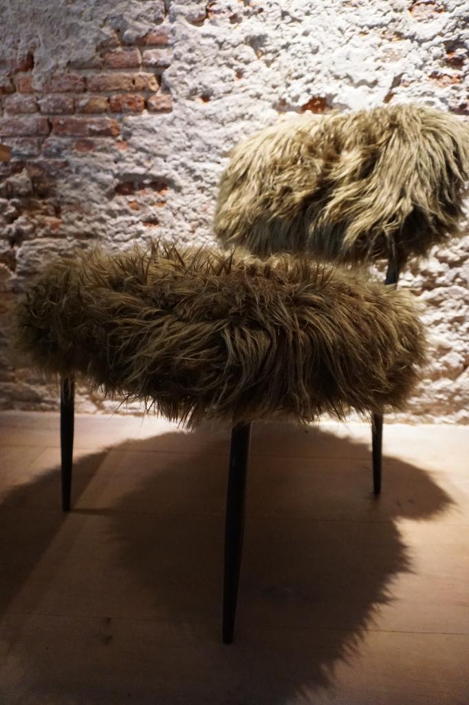 Olijfgroene Hairy fauteuil armchair (homestock), Ophalen of Verzenden, Zo goed als nieuw, 75 tot 100 cm, 50 tot 75 cm