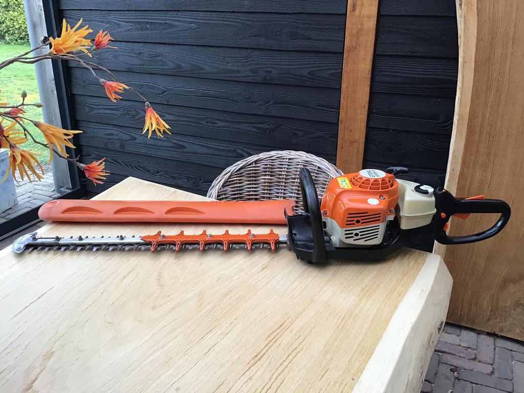 STIHL HS81R HEGGENSCHAAR, Ophalen of Verzenden, Gebruikt, Benzine