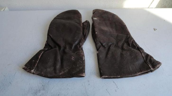 Motorhandschoenen, ouderwetse leren en Stuurhandschoen leer, Antiek en Kunst, Antiek | Kleding en Accessoires, Heren, Ophalen of Verzenden