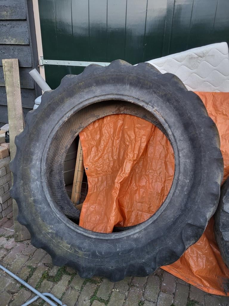 Oude tractorband, Ophalen