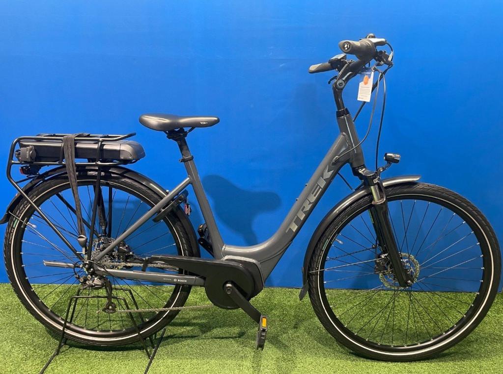 Trek VERVE +1 bosch 400Wh Dames Zwart 50cm 2023, Fietsen en Brommers, Elektrische fietsen, Overige merken, Gebruikt, -, - 0
-, NL
