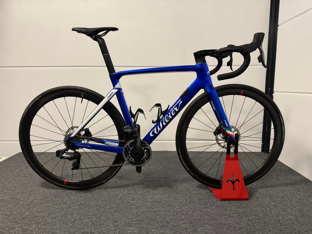 Wilier Cento10 PRO Disc (Maat M), Carbon, 49 tot 53 cm, Zo goed als nieuw, Meer dan 20 versnellingen