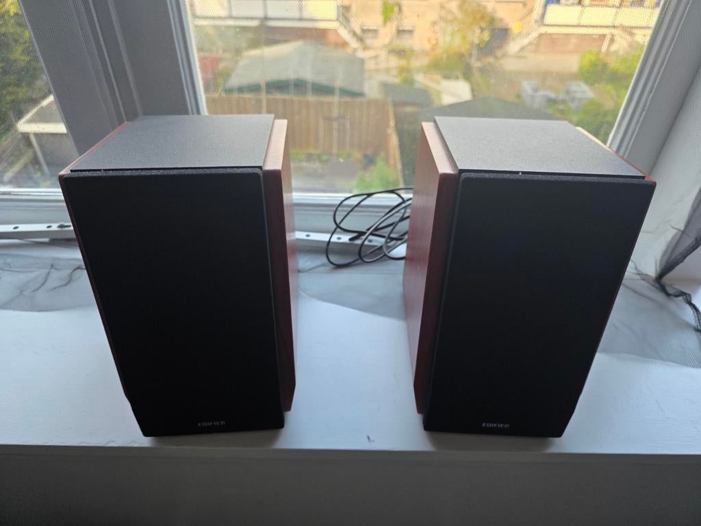Actieve Dual Speakers met 5m kabel en accessoires, Ophalen