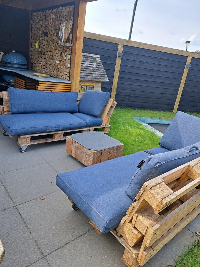 Pallet Loungeset met Kussens - Duurzaam & Industrieel, Tuin en Terras, Ophalen, 6 zitplaatsen, Zo goed als nieuw, Loungeset