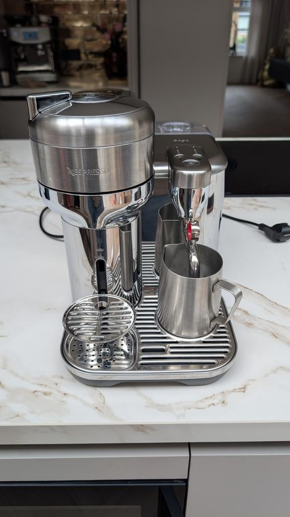 Nespresso Sage Vertuo Creatista, Witgoed en Apparatuur, Koffiezetapparaten, Ophalen, Koffiemachine