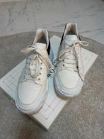 Alexander mcqueen limited edition sneakers, Wit, Ophalen of Verzenden, Zo goed als nieuw