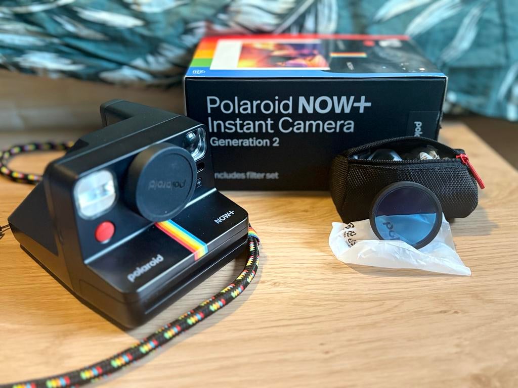 Polaroid Gen 2 Now + (plus) met doos en koordje, Audio, Tv en Foto, Fotocamera's Analoog, Ophalen of Verzenden, Zo goed als nieuw