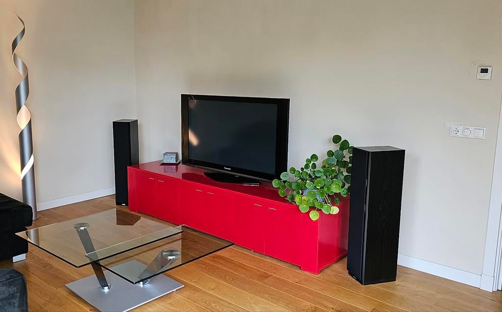 Rood Goossens TV-meubel met 3 kastjes en 3 planken, Ophalen, Overige materialen, Gebruikt, 200 cm of meer