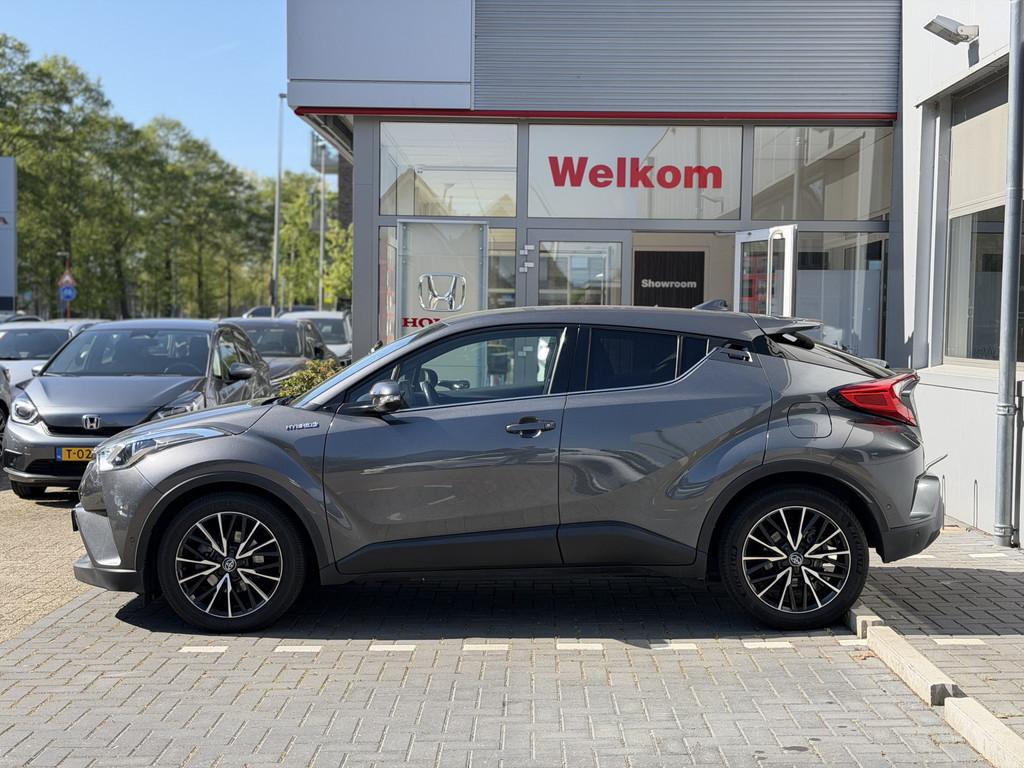 Toyota C-HR 1.8 Hybrid Dynamic | GEEN AFLEVERKOSTEN | Trekha, 12 maanden, Stof, 4 cilinders, Adaptive Cruise Control