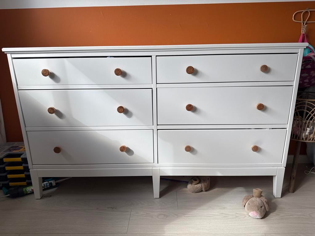 IKEA Idanäs ladekast/commode met 6 lades en houten knoppen, Huis en Inrichting, Kasten | Ladekasten, Ophalen, 5 laden of meer