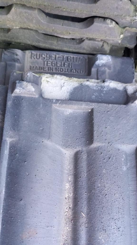 Restanten dakpannen, verschillende merken, Ophalen, Gebruikt, Steen of Klei, Zwart