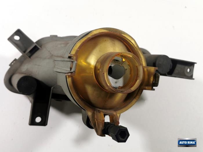 Mistlamp rechts-voor van een Volvo V70, Auto-onderdelen, Gebruikt, -, -, Ophalen of Verzenden