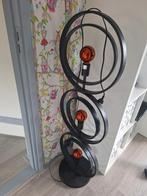 Moderne Vloerlamp met Uniek Design - Zwart Metaal, Modern, Industrieel, 100 tot 150 cm, Ophalen of Verzenden, Zo goed als nieuw