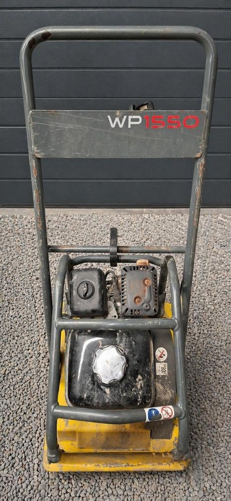 Wacker neuson trilplaat te huur, Ophalen, Zo goed als nieuw