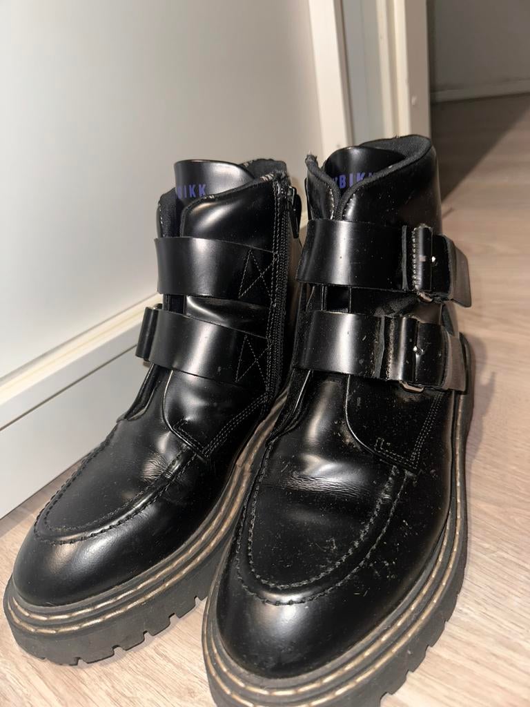 Nubik laarzen, Kleding | Dames, Schoenen, Zo goed als nieuw, Zwart, Ophalen