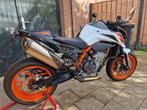 KTM Duke 890R 2022 . Akrapovic. In nieuwstaat., Particulier, Naked bike