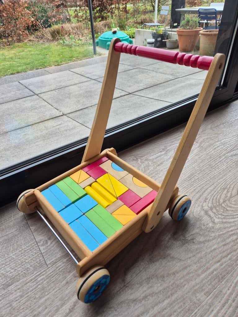 Blokkenkar inclusief blokken, Kinderen en Baby's, Speelgoed | Houten speelgoed, Ophalen of Verzenden, Gebruikt, Duw- of Trekspeelgoed