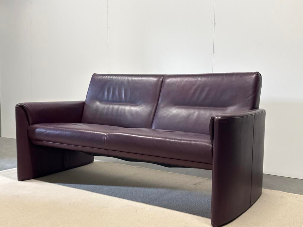 Leolux paars gemêleerd  leer- uitstekend zitcomfort 170 cm