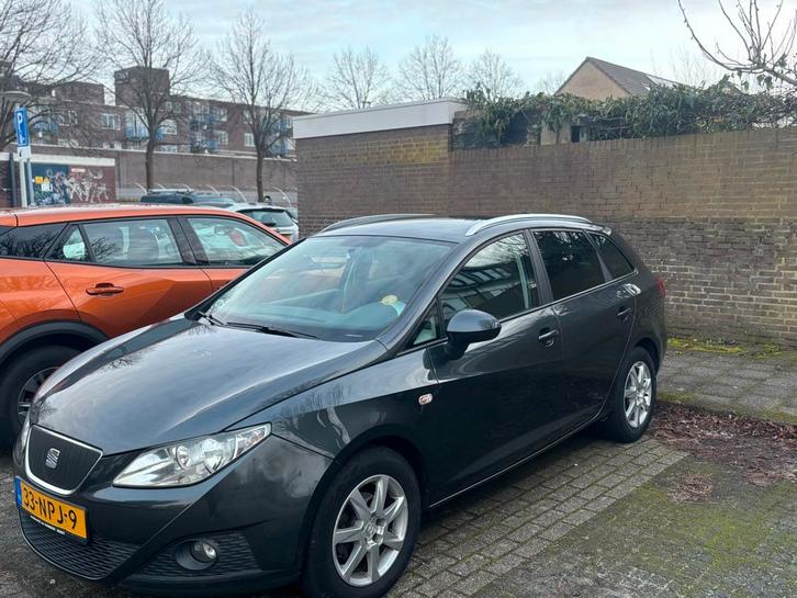 Seat Ibiza 1.2TDI 55KW Ecomotive ST 2010 Grijs, Auto's, Seat, Ibiza, Diesel, A, Stationwagon, Handgeschakeld, Origineel Nederlands