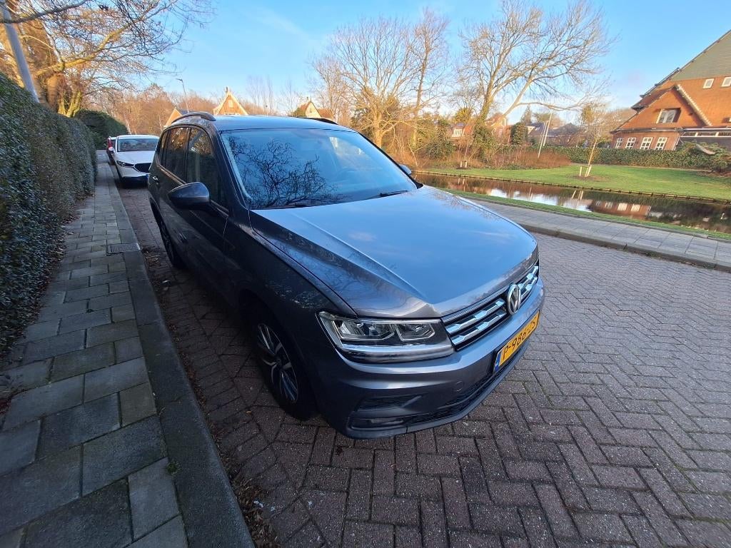Volkswagen Tiguan Allspace 2.0 TSI ( 7 persoons), Auto's, 1730 kg, Stof, 1984 cc, 7 stoelen