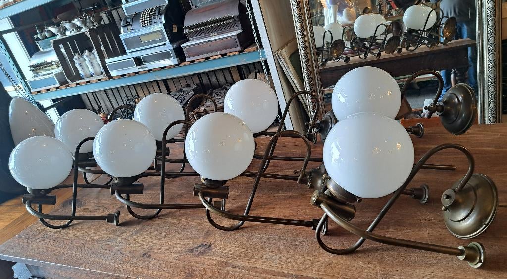 8 oude Cafe Bar of Engelse pub lampen messing met glazen bol, Antiek en Kunst, Ophalen