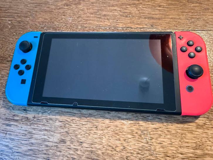 Nintendo Switch + 250 GB micro SD kaart, Spelcomputers en Games, Spelcomputers | Nintendo Switch, Zo goed als nieuw, Switch Original
