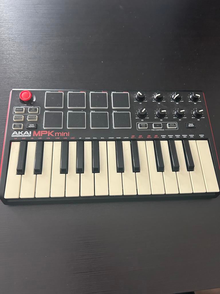 AKAI MPK mini MIDI keyboard, Muziek en Instrumenten, Overige merken, Gebruikt, Midi-aansluiting, Overige aantallen
