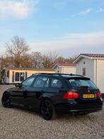 BMW 3-Serie 2.0 318 I Touring AUT 2009 Zwart /Pano/Automaat, Auto's, Automaat, 1995 cc, 1435 kg, Zwart