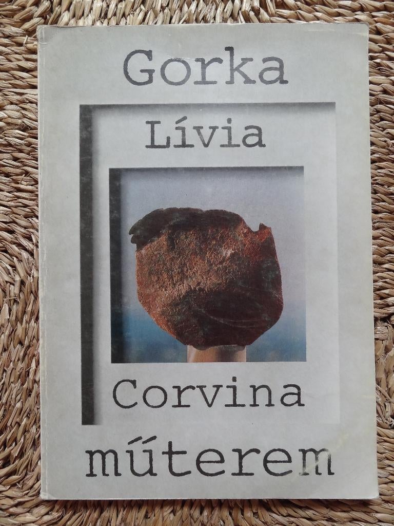 Gorka Livia, Corvina Muterem, Hongaars beeldhouwster, Verzenden, Gelezen, Beeldhouwkunst