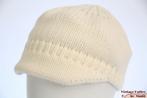 Gebreide pet muts met klep wit en zwart acryl 50-58 Nieuw, Ophalen of Verzenden, Nieuw, One size fits all, Pet