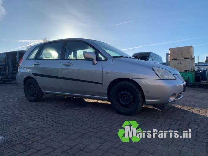 Achteras voorwielaandrijving van een Suzuki Liana, Gebruikt, -, -, Ophalen of Verzenden