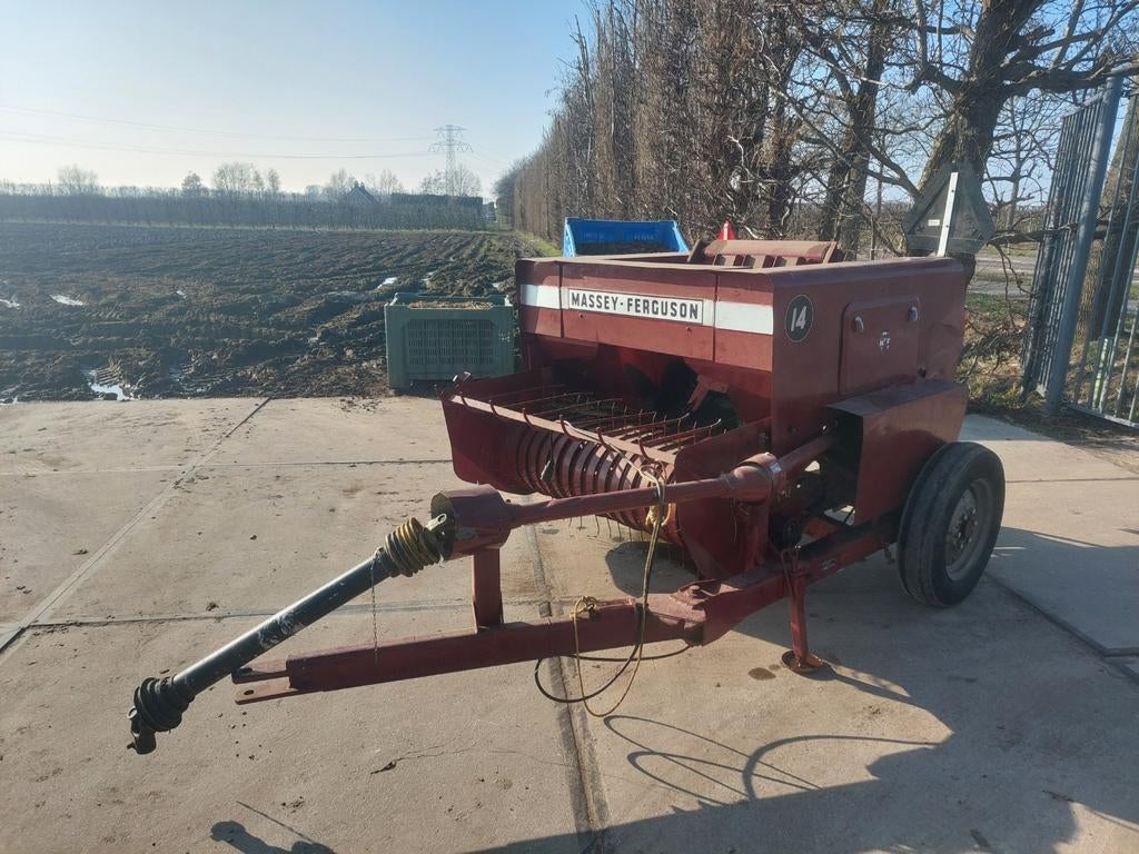 Massey Ferguson 14 hooipers, Zakelijke goederen, Ophalen