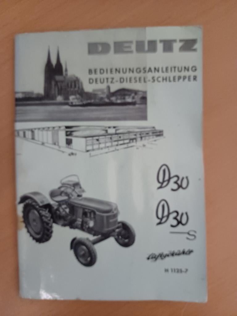 Gebruikshandleiding Deutz D30 en D30s, Ophalen of Verzenden, Gelezen, Tractor en Landbouw