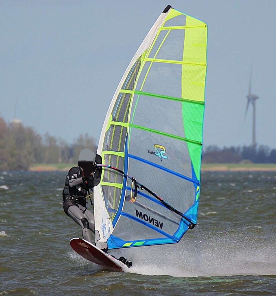 S2maui venom 2022 surfzeilen, Watersport en Boten, Windsurfen, Ophalen of Verzenden, Gebruikt, Zeil