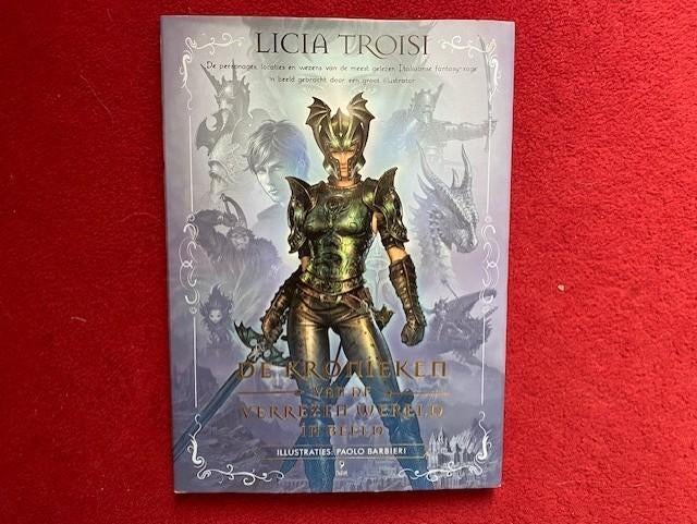 DE KRONIEKEN VAN DE VERREZEN WERELD IN BEELD,ZO GOED ALS NIE, Ophalen of Verzenden, Zo goed als nieuw