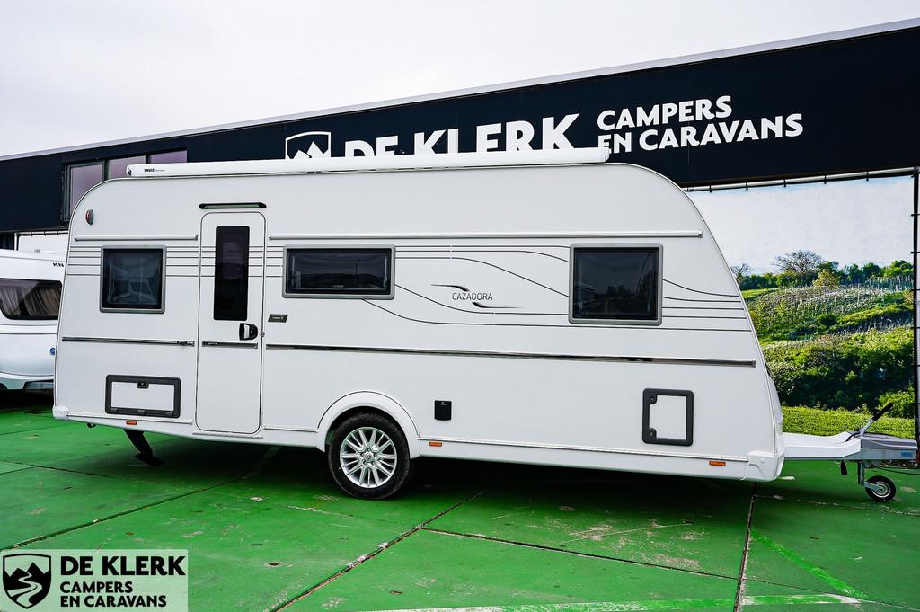 Tabbert Cazadora 490 TD (bj 2025), Caravans en Kamperen, Caravans, Tabbert, 7 tot 8 meter, Bedrijf, Info@deklerkcaravans.nl