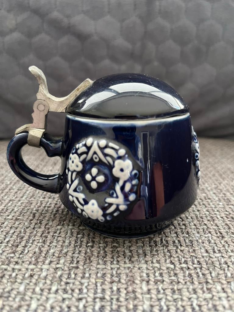 Donkerblauwe keramisch mosterdpotje, Antiek en Kunst, Antiek | Keramiek en Aardewerk, Ophalen of Verzenden