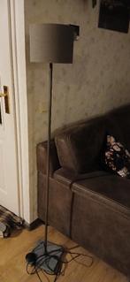 Aura peeperkorn lampenkap, staande lamp met stenen voet, Ophalen, 100 tot 150 cm, Zo goed als nieuw, Stof