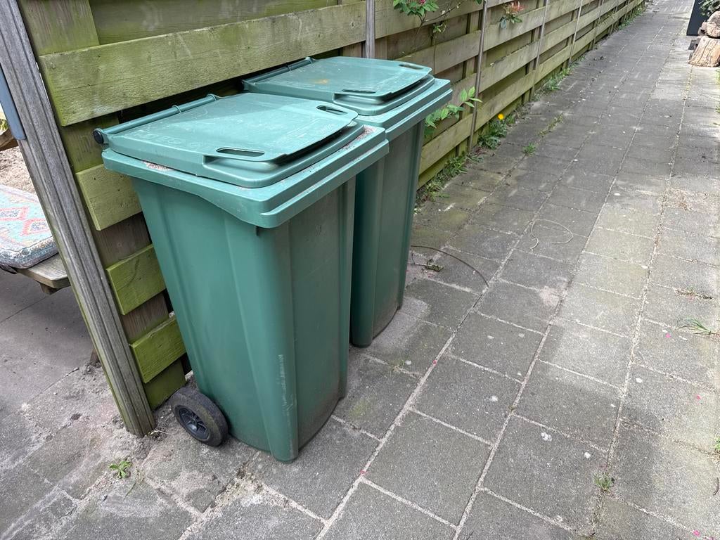 Twee gebruikte kliko's van 120 liter, Ophalen, Kunststof, Gebruikt, 40 liter of meer