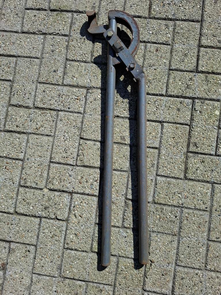 Buigblok, pijpenbuiger, buigijzer 28mm, Doe-het-zelf en Verbouw, Gereedschap | Handgereedschap, Ophalen