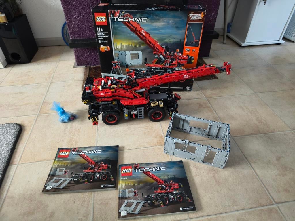 Lego technic 42082 hijskraan, Kinderen en Baby's, Speelgoed | Duplo en Lego, Ophalen, Compleet, Lego, Zo goed als nieuw