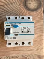 Hager Aardlekautomaat 40A, Doe-het-zelf en Verbouw, Ophalen of Verzenden, Gebruikt, Overige typen