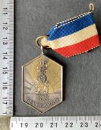 medaille 25 jaar bevrijding 1945-1975 Oranjever. Noorden (P3, Postzegels en Munten, Penningen en Medailles, Verzenden, Overige materialen